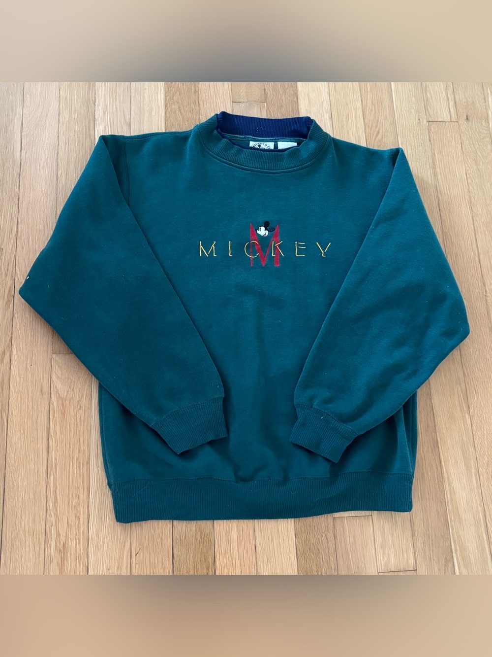 Vtg 90s Mickey & Co Disney Double Collar Sweatshirt Green Mens Large Embroidered